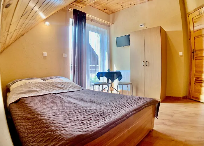 Goscinne Na Zielonej Dolinie * Sasino