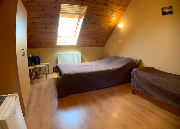 Goscinne Na Zielonej Dolinie